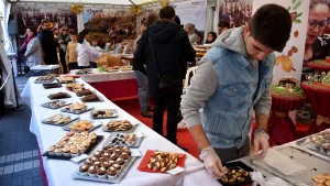 Lee más sobre el artículo El municipio de Alicante con la feria de Navidad más dulce de España: el mayor mercado del turrón